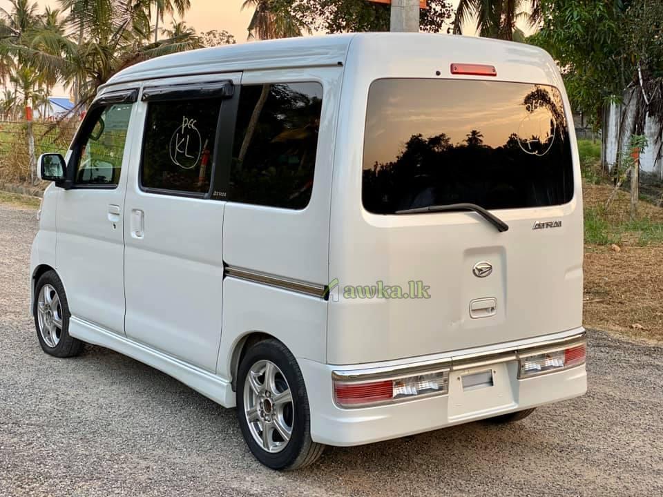 Дайхатсу atrai wagon